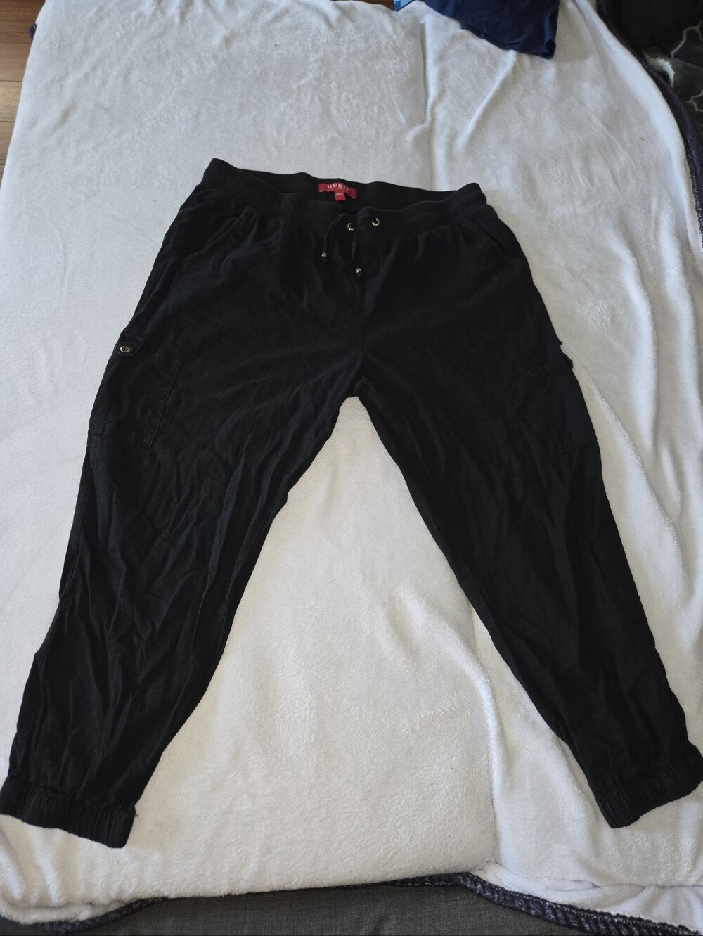 Guess Linen Cargo Joggers